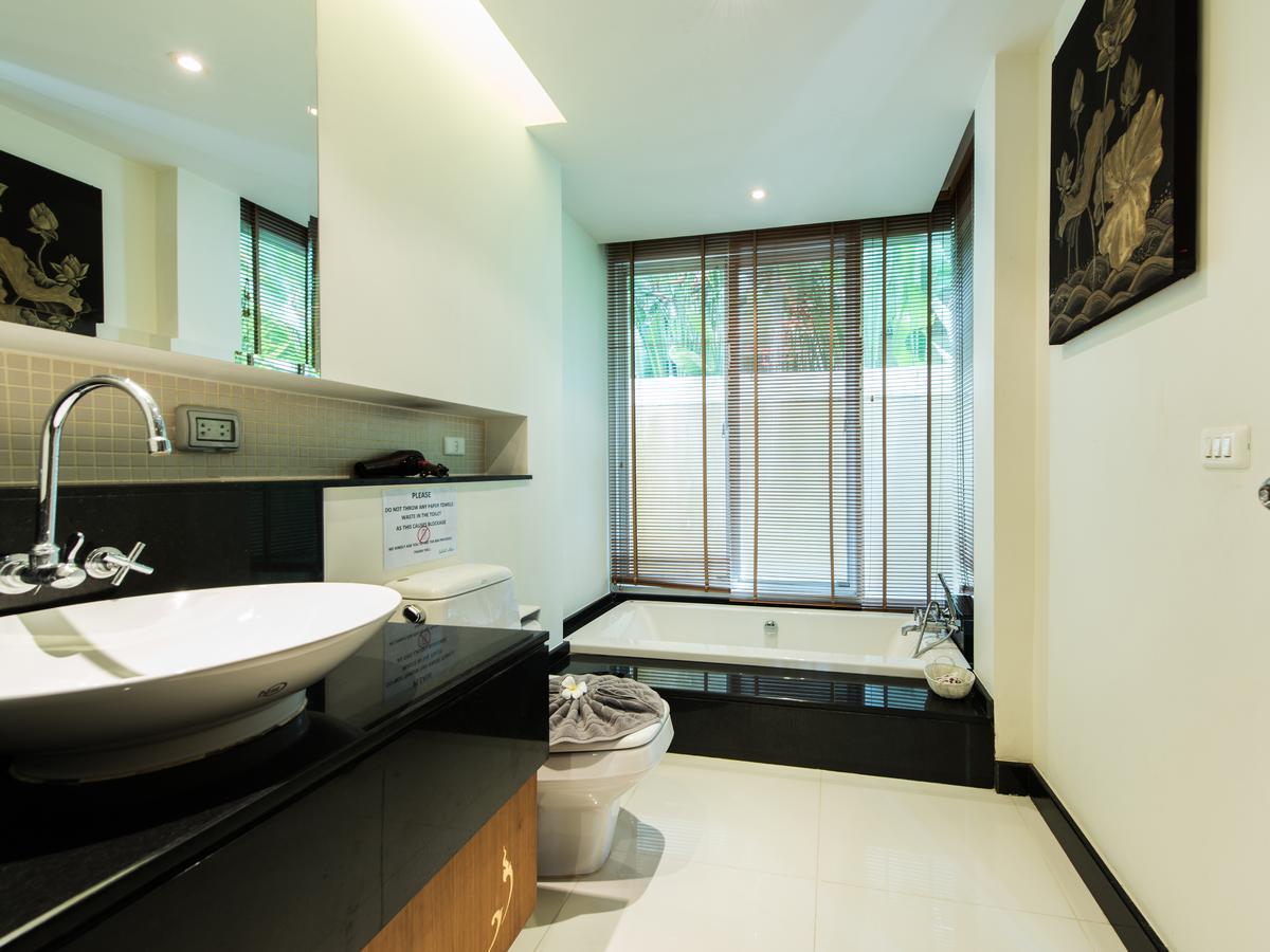 Kiara Villas Thalang Exterior photo